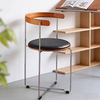 Chaise de salle à manger pliante moderne avec structure en bois massif et pieds en métal - Durable et écologique pour la maison, l'hôtel, la chambre à coucher
