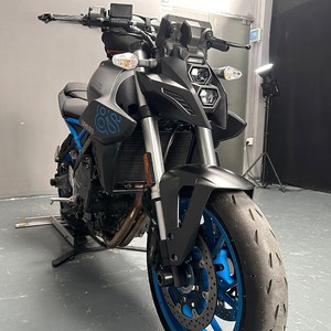 Barres de protection anti-chute adhésives pour essieux avant et arrière, compatibles avec <span class=keywords><strong>Suzuki</strong></span> GSX-R 600 GSXR 750 <span class=keywords><strong>1000</strong></span> - Product Image 4
