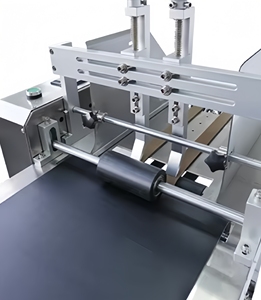 Codificador de impresora de fecha completamente automático de alta velocidad Máquina de paginación de alimentador usado con transportador - Product Image 4