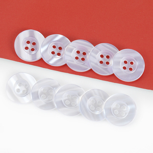 Nhà Máy Tùy Chỉnh Nút Bán Buôn Nhựa Nút Phụ Kiện 4 Lỗ Áo Sơ Mi Nút Cho Quần Áo - Product Image 2