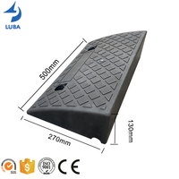 Rampe de trottoir en PVC pour fauteuil roulant, rampe de sécurité routière pour voiture, vente en gros, sur mesure, 500*270*130MM