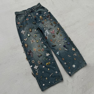 YSJY Fabricant OEM, pantalon en jean personnalisé, jean à jambe droite orné de pierres, jean à clous détachés, jean en cristal, jean en strass pour homme - Product Image 5