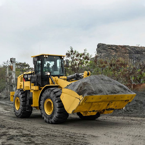 El Mejor Descuento en Cargadora de Ruedas Usada CAT 966L Caterpillar de 6 Toneladas en Venta - Product Image 3