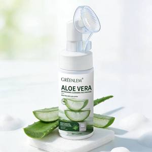Mousse Nettoyante Bio Naturelle Éclaircissante Hydratante à l'Aloe Vera et Céramide pour le Contrôle du Sébum – Marque Privée - Product Image 5