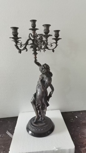 Candelabro <span class=keywords><strong>de</strong></span> Bronce Antiguo Francés con Figura <span class=keywords><strong>de</strong></span> Musa, <span class=keywords><strong>5</strong></span> Brazos, para Decoración del Hogar y Actividades Religiosas (1 Pieza) - Product Image 3