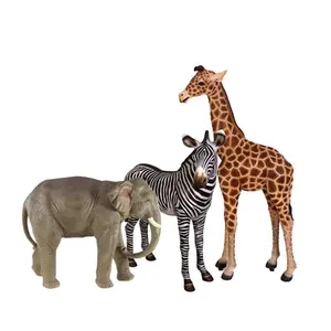 等身大の動物型はジャングルサファリ動物の小道具を製造しますイベント装飾のための大きなキリンパーティーの小道具