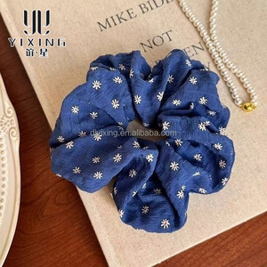 Vente en gros, faible MOQ, accessoires capillaires de <span class=keywords><strong>cheerleading</strong></span> professionnels pour compétitions et événements d'équipes, faits main en tissu doux de qualité <span class=keywords><strong>boutique</strong></span> - Product Image 2