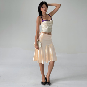 Jupe midi élégante et sexy en satin drapé, taille basse, coupe trapèze, couleur unie, polyvalente, style luxe léger français - Product Image 3