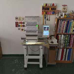 Máquina de Bordar Computarizada Automática de Alta Calidad con 15 Agujas, Mini, para Uso Doméstico, Nueva, con 1 Año de Garantía y Capacitación Gratuita - Product Image 1