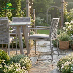 Set di Sedie da Pranzo Helen con Braccioli, Telaio in Alluminio e Intreccio in Corda di Gomma, per Patio, Giardino, Terrazza, Arredamento da Esterno - Product Image 2