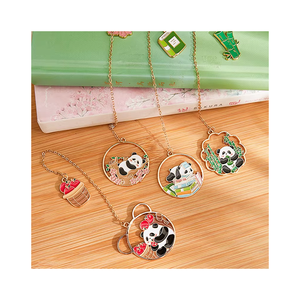 Cute Creative Panda Book Page Holder Metal Cartoon Pendant Reading Marker Bookmark