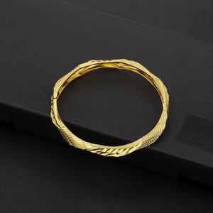 JXX Wholesale Dubai Arabic Design <b>24K</b> <b>Gold</b> Plated Hollow Open Fashion Bangles for Women - Product Image 3