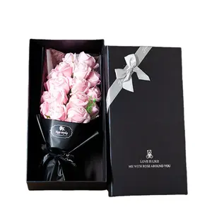 Valentin gros paquet carré au détail idée réfléchie 2024 fleur fraîche fleur immortelle une boîte de qualité dans un logo personnalisé
