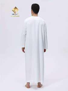 เสื้อคลุมอาหรับผู้ชายแบบหรูหรา - เสื้อคลุมสำหรับละหมาดแขนยาวเนื้อนุ่ม ซักเครื่องได้ ใช้ได้ทุกฤดู คุณภาพดีมาก - Product Image 2