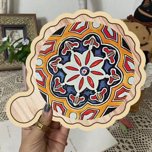 Reposacucharas redondo de dolomita blanca con diseño floral, aislamiento térmico, revestimiento antideslizante, forma de raqueta, soporte para ollas para uso en la cocina - Product Image 5