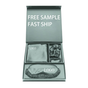 Ensemble 3 pièces de luxe en satin de soie imprimé par transfert thermique avec logo personnalisé, pour le sommeil toutes saisons : Masque de sommeil confortable et doux, taie d'oreiller et élastique pour cheveux - Product Image 1