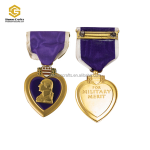 Réplica de Medalla de la Cruz de la Esperanza (Purple Heart) de la Segunda Guerra Mundial de los Estados Unidos, Tamaño Real, con Cinta - Product Image 2
