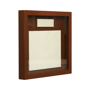 FSC & BSCI Armoire murale <span class=keywords><strong>en</strong></span> bois à cadre de boîte d'ombre avec support <span class=keywords><strong>en</strong></span> liège <span class=keywords><strong>et</strong></span> porte à charnière cursive lambrissée <span class=keywords><strong>en</strong></span> acrylique - Product Image 1