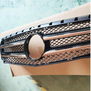 Griglia del Radiatore 2468801483 per <span class=keywords><strong>Mercedes</strong></span> Benz <span class=keywords><strong>W246</strong></span> - Product Image 3