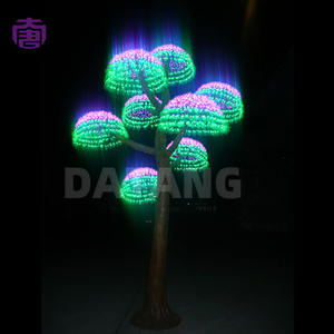 Lumière LED de Noël en forme de champignon pour extérieur avec télécommande étanche IP65 pour la décoration de paysages, centres commerciaux, hôtels, places et événements - Product Image 3