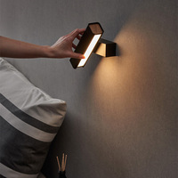 Lampe murale d'ambiance pour chambre à coucher, lumière murale rotative et réglable pour bureau, escalier, chambre d'amis et couloir