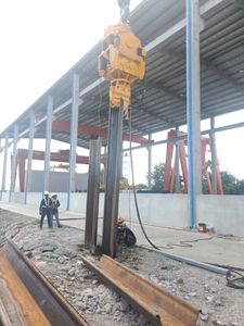 Máquina de controlador de pila hidráulica Martillo vibrador Martillo de conducción - Product Image 5