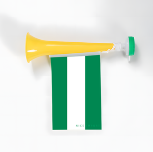 Trompettes en plastique avec drapeaux de la <span class=keywords><strong>Martinique</strong></span> pour encourager lors d'événements sportifs, de remises de diplômes, de défilés, d'événements sportifs nationaux et pour les supporters de football - Product Image 2