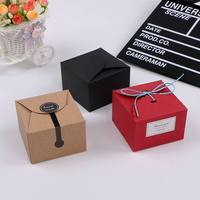 Boîte cadeau minimaliste écologique en papier kraft jetable, petite, à bords festonnés, avec doublure en éponge, pour cosmétiques et bijoux