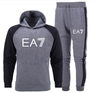 Survêtement de sport 2 pièces décontracté et écologique pour hommes, veste d'hiver à capuche et survêtement avec pantalon confortable - Product Image 2