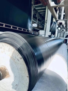 Géomembrane HDPE pour bassin piscicole, aquaculture, réservoir <span class=keywords><strong>de</strong></span> récupération d'<span class=keywords><strong>eau</strong></span> <span class=keywords><strong>de</strong></span> <span class=keywords><strong>pluie</strong></span>, lac artificiel, conservation <span class=keywords><strong>de</strong></span> l'<span class=keywords><strong>eau</strong></span>, géotextile anti-infiltration - Product Image 4