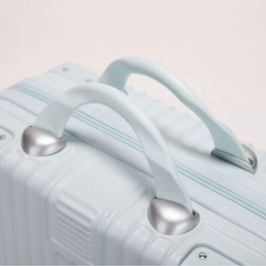 Nouveauté 2025 Valise de voyage 14 pouces Petite valise portable pour le transport Valise de maquillage pour les voyages - Product Image 3