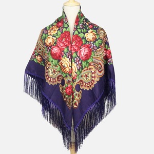 <span class=keywords><strong>2022</strong></span> Offre Spéciale longue <span class=keywords><strong>frange</strong></span> russe châle Wrap 110cm mode motif Floral chaud épais femme imprimer russe <span class=keywords><strong>carré</strong></span> écharpes - Product Image 4
