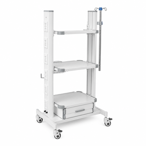 <span class=keywords><strong>Torre</strong></span> <span class=keywords><strong>de</strong></span> equipos móviles sobre cuatro ruedas bloqueables con ocho enchufes <span class=keywords><strong>de</strong></span> alimentación, puertos duales para oxígeno y vacío, para uso en quirófanos <span class=keywords><strong>de</strong></span> endoscopia. - Product Image 6