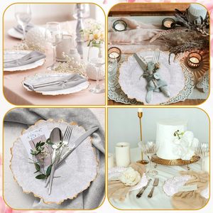 Assiettes de service de luxe en plastique transparent durable, bordées d'or, faites à la main, pour banquets de mariage, décoration rétro classique, personnalisables - Product Image 5