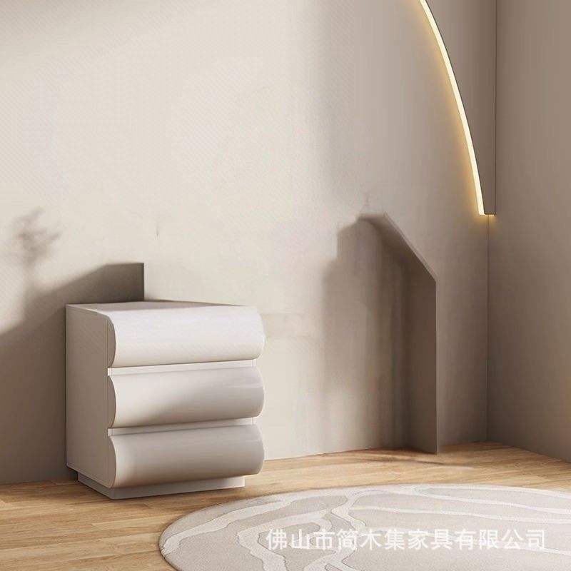 ตู้ลิ้นชัก 3 ชั้น สีครีมขาว 55