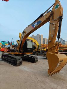 Excavadora CAT320D2L Usada en Perfecto Estado, 20 Toneladas, Sistema Hidráulico Original, Totalmente Probada para Construcción y Minería - Product Image 5