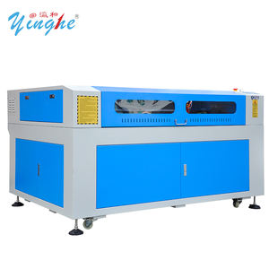 Machine de gravure et de découpe laser grand format Yinghe 1390 pour le traitement des enseignes publicitaires en acrylique et en bois - Product Image 5