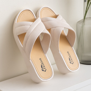 Chaussons <span class=keywords><strong>de</strong></span> haute qualité pour femmes, pour l'été, à talon moyen, semelles épaisses, décontractés et confortables, pour la maison et la salle <span class=keywords><strong>de</strong></span> bain, antidérapants - Product Image 1