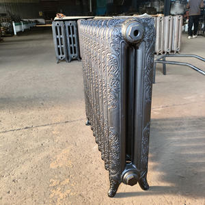 Radiatore BGL 76cm in Ghisa Stile Rococò <span class=keywords><strong>a</strong></span> Due Colonne, Montaggio <span class=keywords><strong>a</strong></span> <span class=keywords><strong>Pavimento</strong></span>, Anticorrosione, Design Grafico Nero Primer - Product Image 1