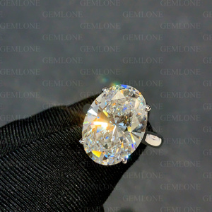 Bague en or blanc 18 carats GEMLOVE avec diamant de laboratoire CVD de 10,2 carats - Bague de fiançailles ovale VVS certifiée IGI pour femmes - Product Image 6