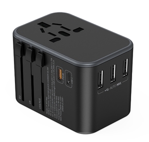 BrandCharger con licencia oficial 2 puertos tipo C adaptador de enchufe universal PD 3,0 35W potencia de salida para viajar 150 países - Product Image 1