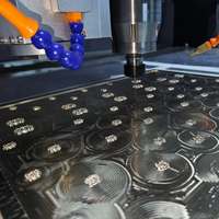Máquina de Grabado CNC Programable para Grabar Moldes de Estampado en Caliente de Magnesio y Placas de Plegado con Software ArtCAM