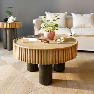 Mesa de Centro Redonda de Madera Tallada de Estilo Rústico para Sala de Estar, Estilo Pastoral, con 3 Patas - Product Image 2