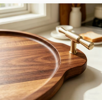 Plateau de service rond décoratif moderne et minimaliste en bois de rose et d'acacia pour apéritifs et utilisation sur table basse