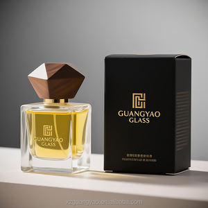 Precio al por mayor Botella de vidrio rectangular Suero para el cuidado de la piel 50ml Botella de spray de vidrio transparente vacía con tapa de madera Bomba de spray - Product Image 5