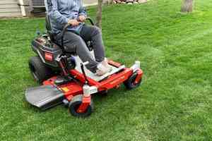 TORO Self-Propelled Lawn <b>Mower</b> with Powerful Engine, Easy <b>Push</b> Design, Adjustable Cutting Heights, One-Year Warranty Included - Product Image 6
