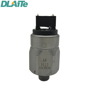 Sensor de Presión de Aceite 660804 660404 661203 661204 631003 661003 para Excavadora SY135 SY215 SY335 - Product Image 1