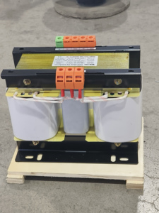<span class=keywords><strong>Transformateur</strong></span> <span class=keywords><strong>3kw</strong></span> 30kva 30kw <span class=keywords><strong>Transformateur</strong></span> triphasé élévateur de tension <span class=keywords><strong>220v</strong></span> à <span class=keywords><strong>380v</strong></span> - Product Image 3