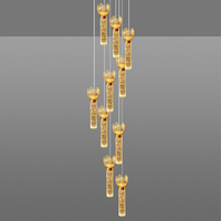Lámpara Colgante Cilíndrica de Cristal Prismático con Corona Floral Dorada, Elegante Luminaria para Vestíbulo o Escalera