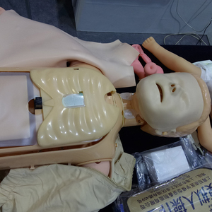 Simulador de maniquí médico de PVC de alta calidad, maniquí <span class=keywords><strong>CPR</strong></span> de cuerpo completo para niños, para enseñanza y aprendizaje de anatomía, 2017 - Product Image 5